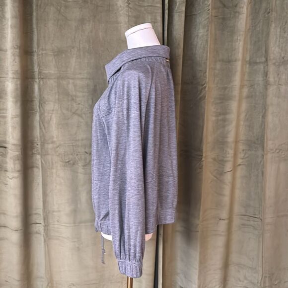 St. John SPA Gray Women's zipper jacket, M - Picture 5 of 10